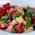 Salata od kvinoje i voća