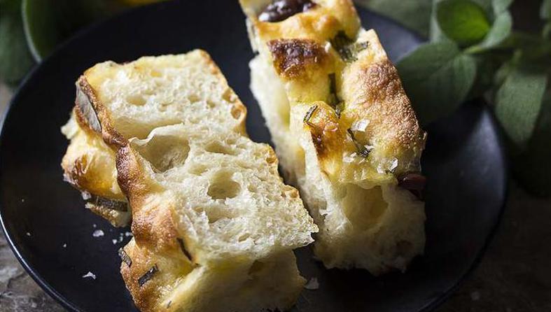 Mirisna focaccia s kaduljom za doručak, ručak i večeru