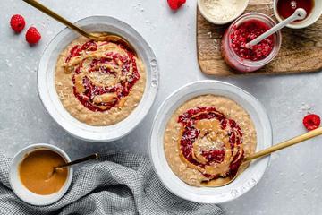 zobena kaša s maslacem od kikirikija