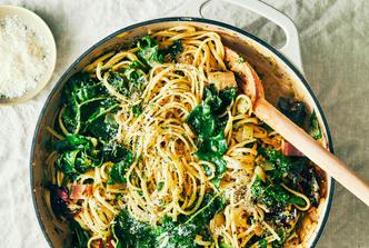 tjestenina u umaku od blitve