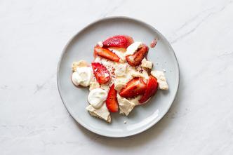 eton mess, jagode