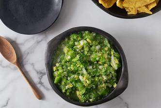 tomatillo avokado salsa
