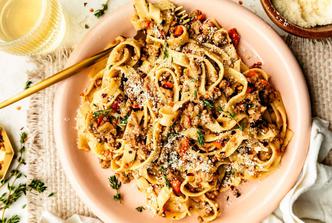 blonde bolonjez, bolognese bianco
