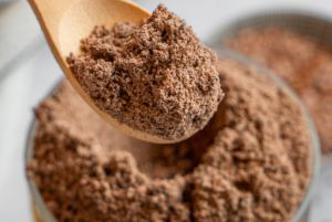 Napravi domaći proteinski prah u 10 minuta. I da, stvarno je ukusan