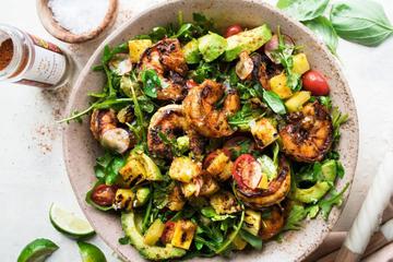 salata s grilanim kozicama