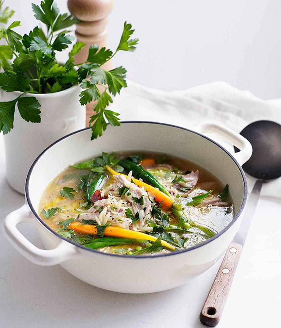proljetna pileća juha | Author: Gourmet Traveller/Pinterest