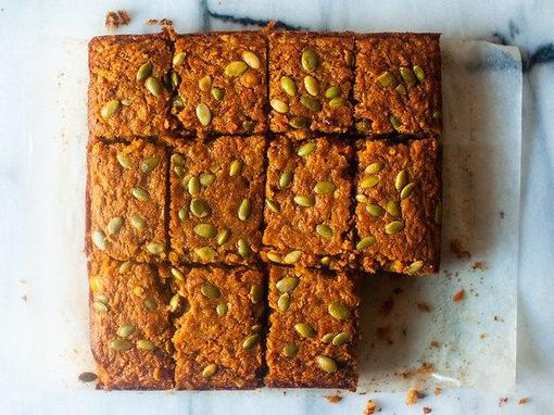 Morning glory kolač