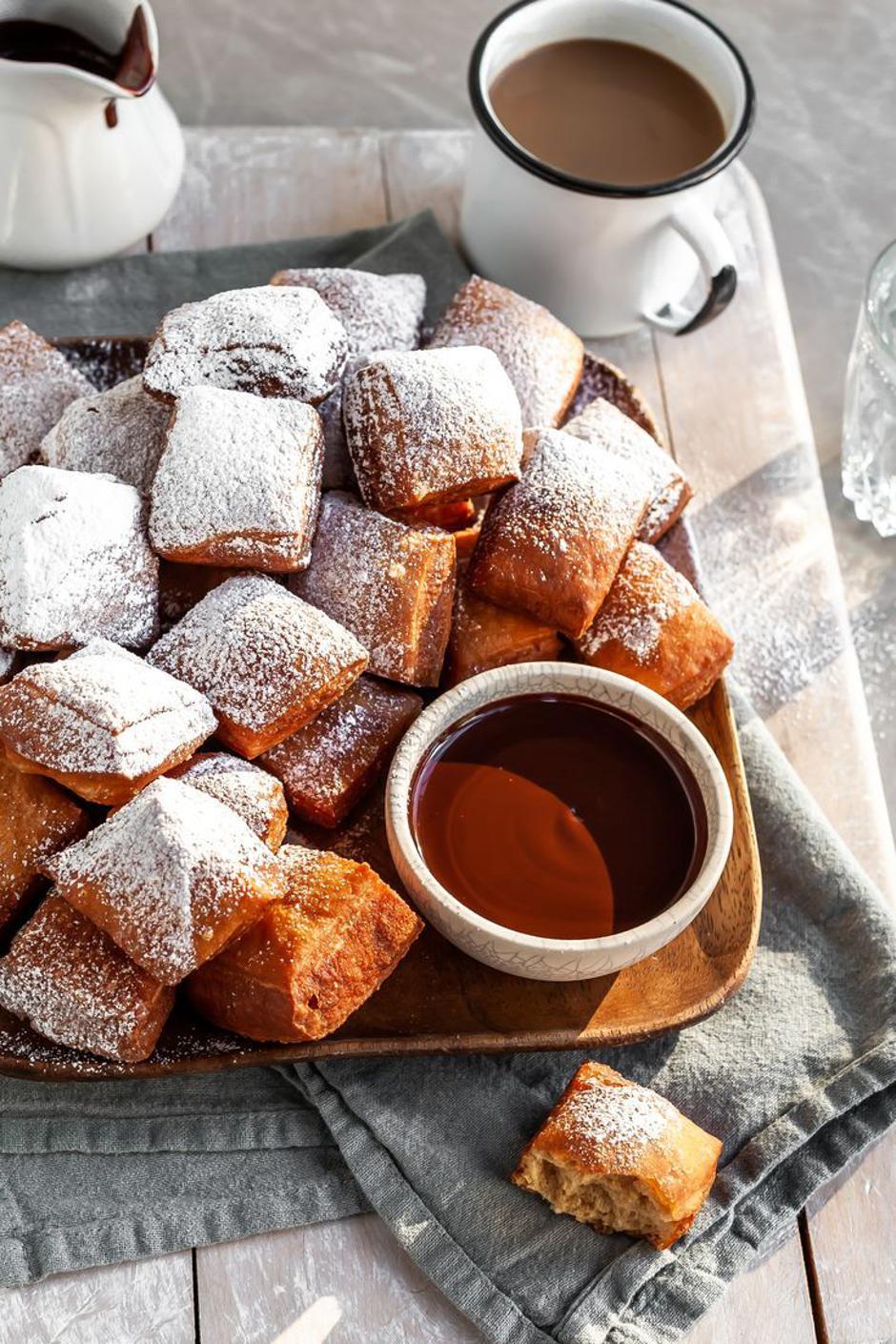 beignets | Author: Crumbs & Caramel/Pinterest