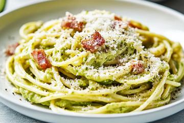 avokado carbonara