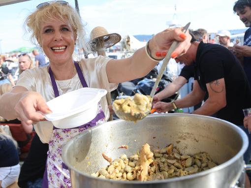 Kaštela: Najveća do sada “Fešta o boba”.