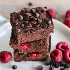 brownies s malinama