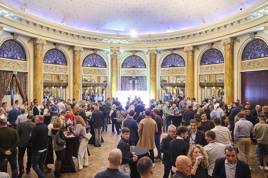 dalmatinske vinske ikone 2025. | Author: NEVEN JURJAK merlo de graia