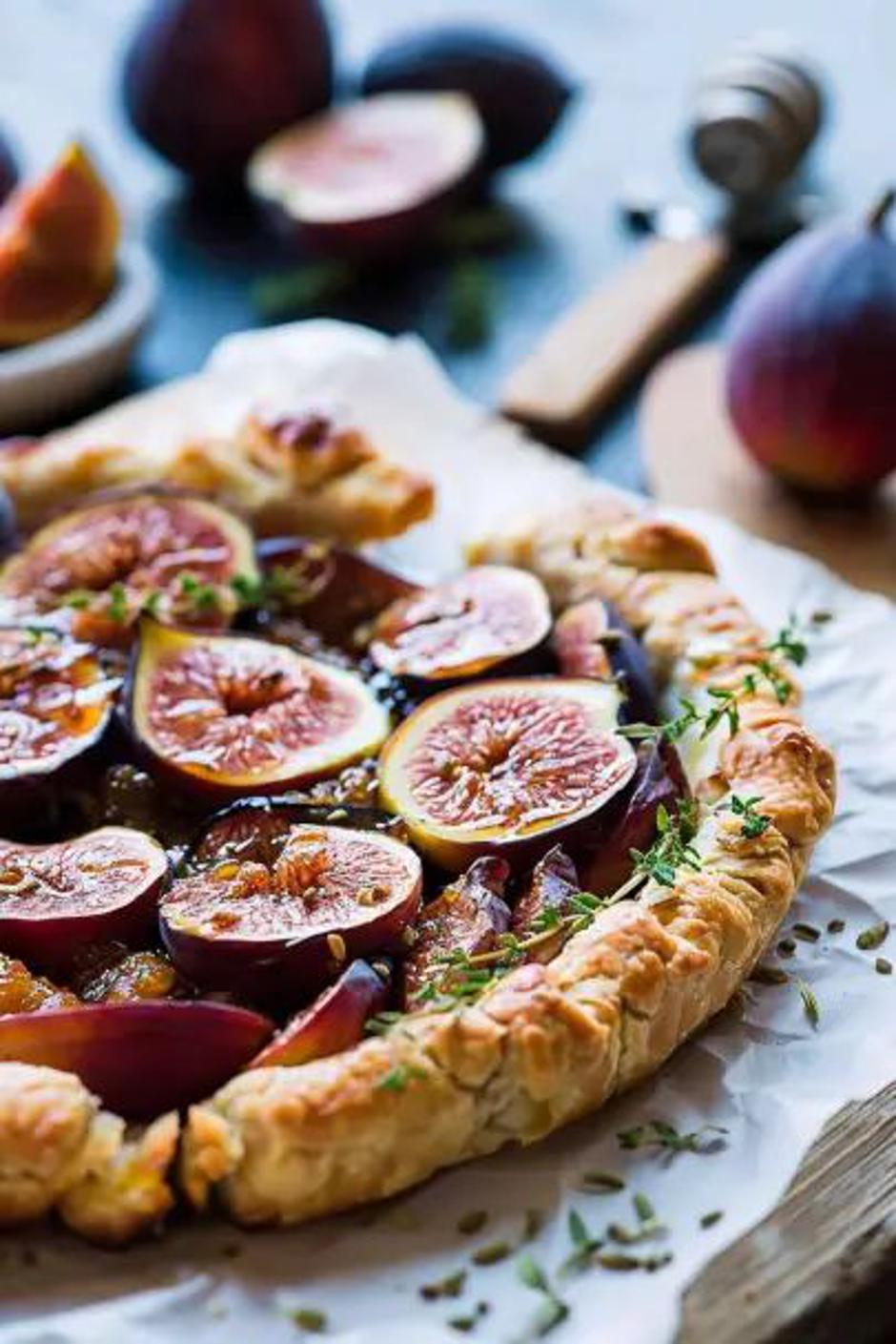 galette sa smokvama | Author: MmmRecipes With Emma/Pinterest