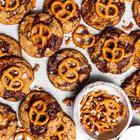 keksi sa slanim karamelom i perecima