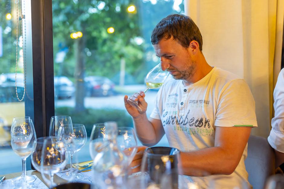 bregovita hrvatska, decanter | Author: Matej Ščavničar