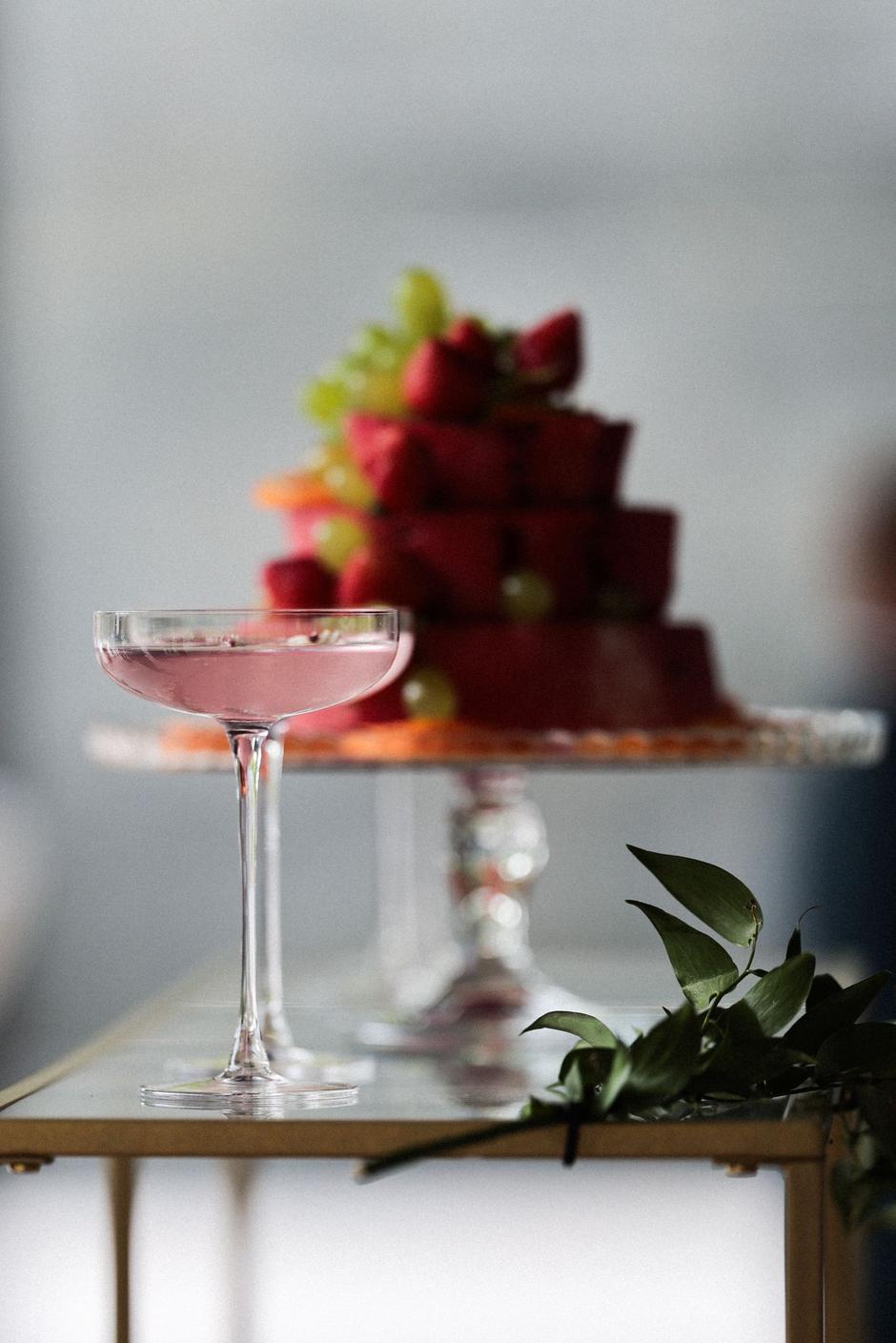 cocktail empire | Author: Press