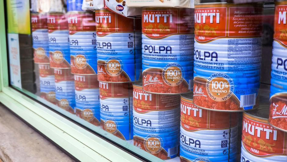 rajčica u konzervi | Author: Vladislav Gluhotko/Unsplash