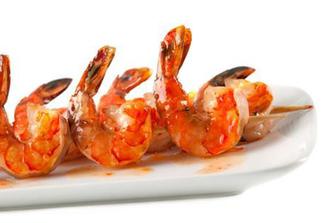 Pikantni škampi sa žara