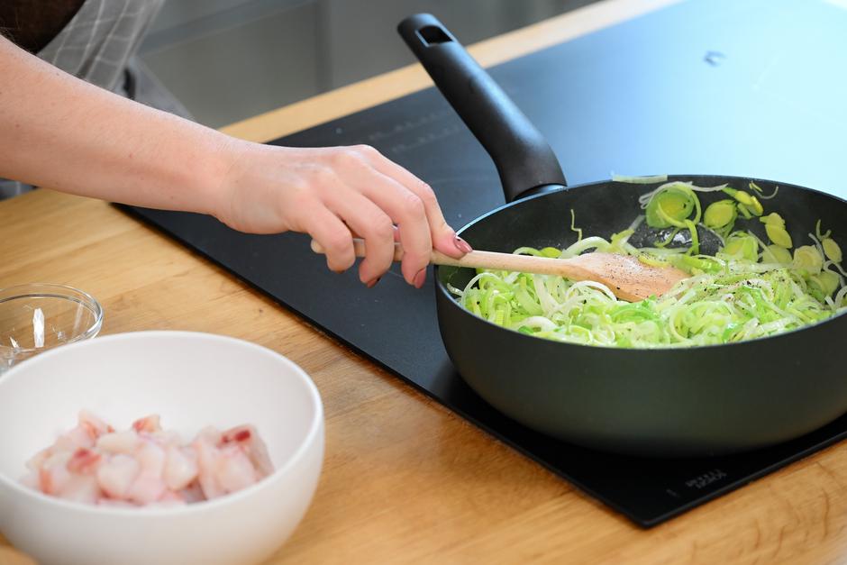 24SATA: Zagreb: Proces pripreme dva jela s brancinom | Author: Josip Regovic/PIXSELL