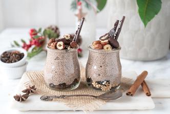 Božićni chia puding s okusom medenjaka