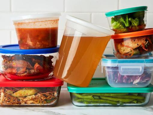 Smiješ li staviti vruće ostatke hrane u hladnjak?