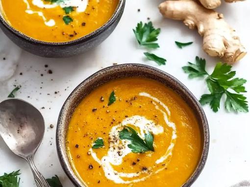 juha od mrkve i đumbira