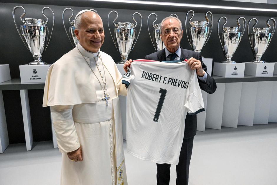Pope Leo XIV at the Bernabeu Stadium in Madrid | Author: ABACA/ABACA