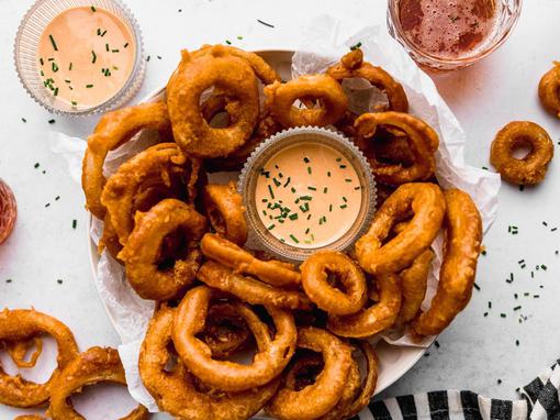 onion rings. kolutići luka