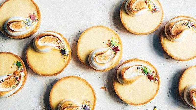 Mini tartovi za najve&cacute;e ljubitelje limuna