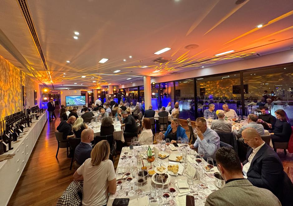 vislander plavac mali | Author: Julio Frangen