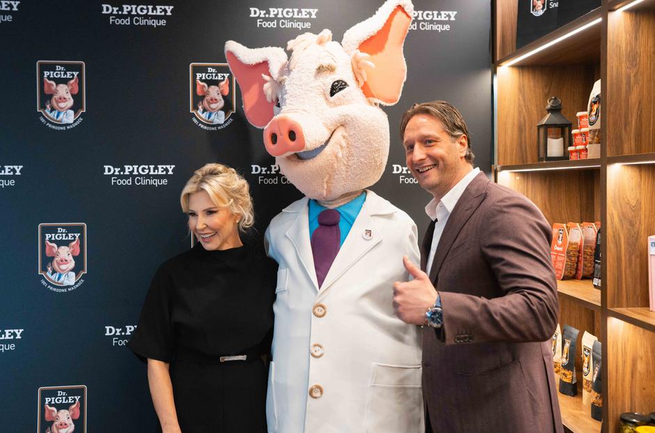 dr. pigley čvarci dućan otvorenje | Author: Luka Asanin