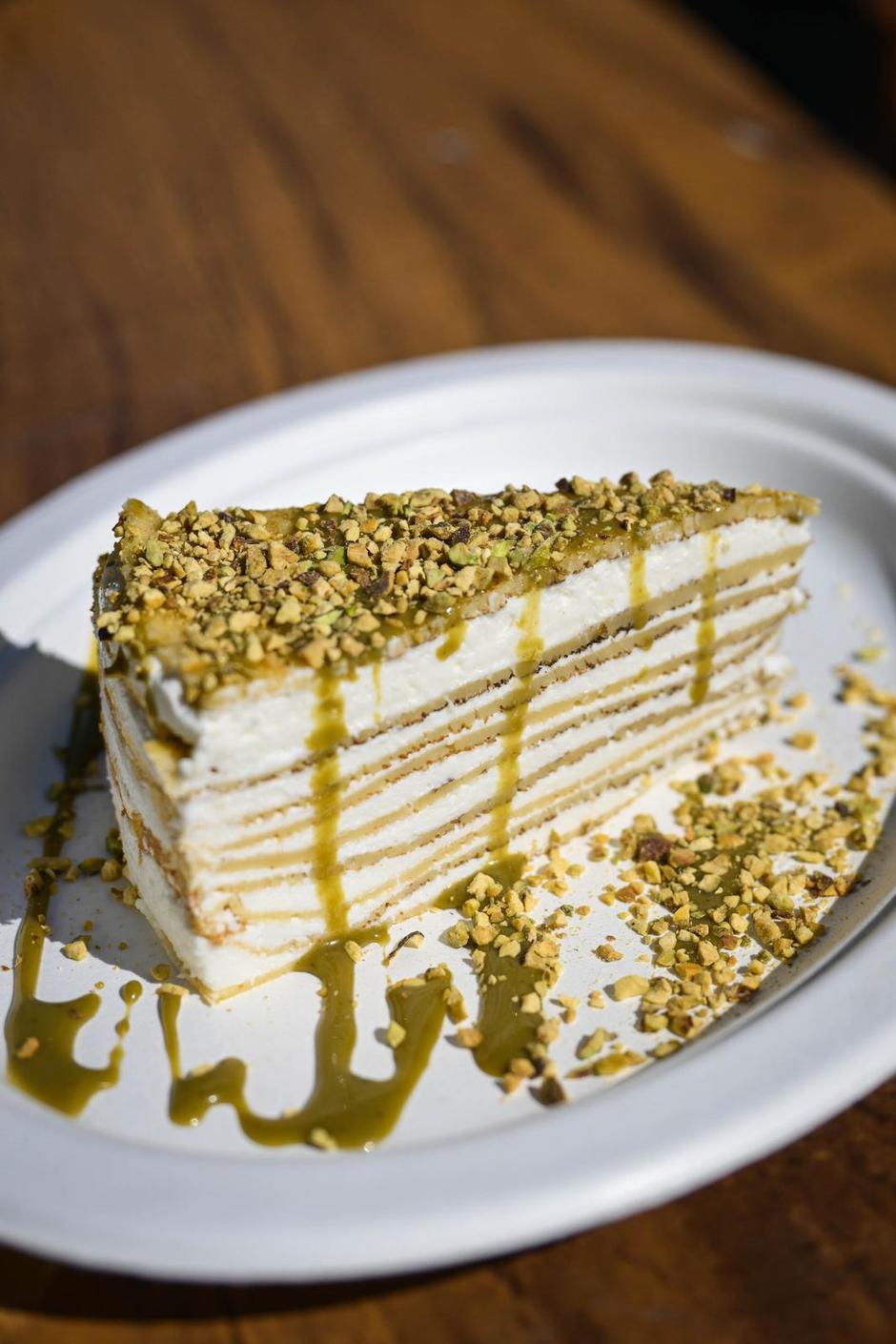 Zagreb: Svečano otvorenje Jagoda § Palačinka festa na Europskom trgu | Author: Neva Zganec/PIXSELL