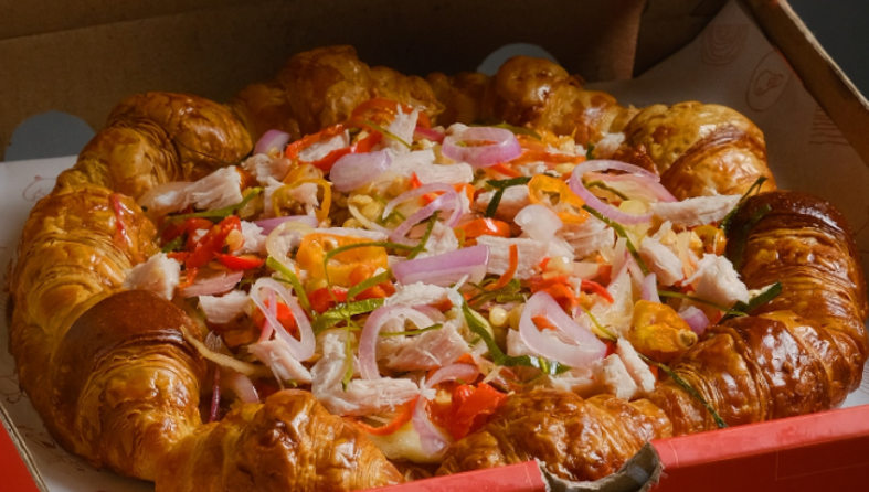 croissant pizza