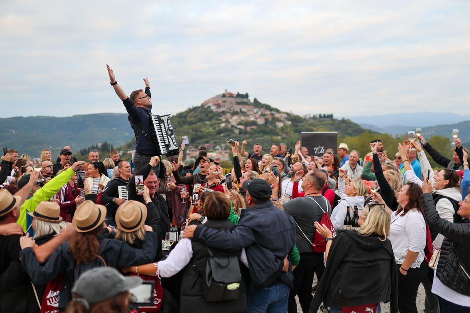 Teran Wine & Walk | Author: Boris Baran