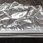 Je li važno koju stranu alu-folije koristiš?