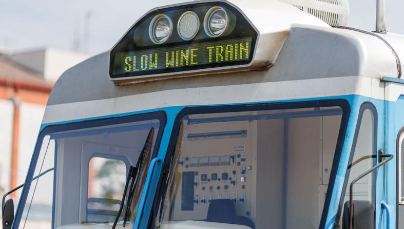 slow wine train