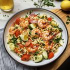 Salata od kozica i orzo tjestenine koja miriše na more