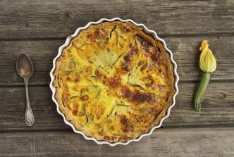 Jednostavan quiche s lukom