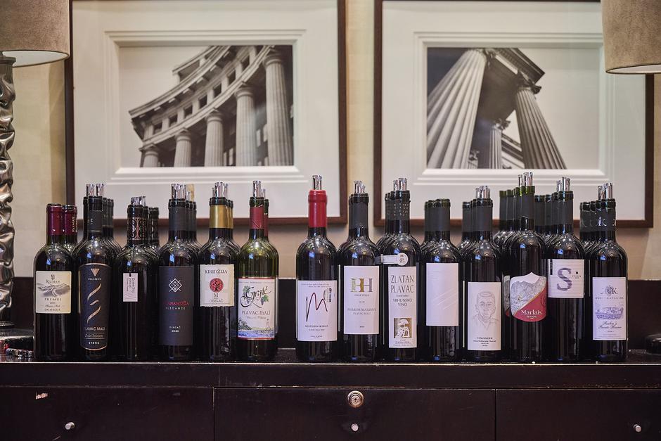 dalmatinske vinske ikone 2025. | Author: NEVEN JURJAK merlo de graia