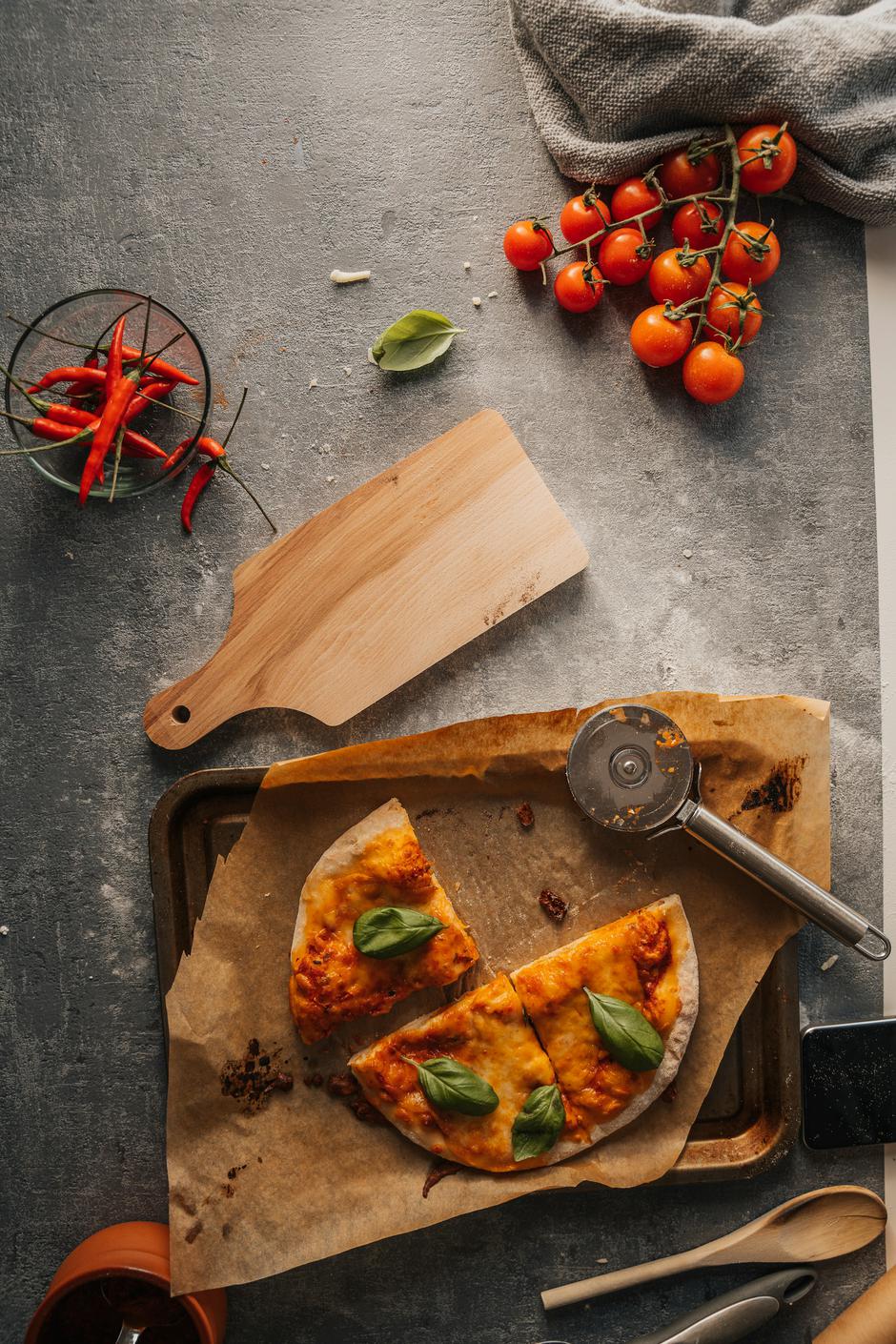 pizza | Author: Charlie Harris/Unsplash