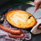 Pastirska pita s Ravlić slaninskim kobasicama