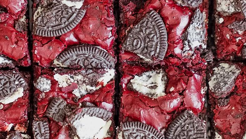 red velvet oreo brownies