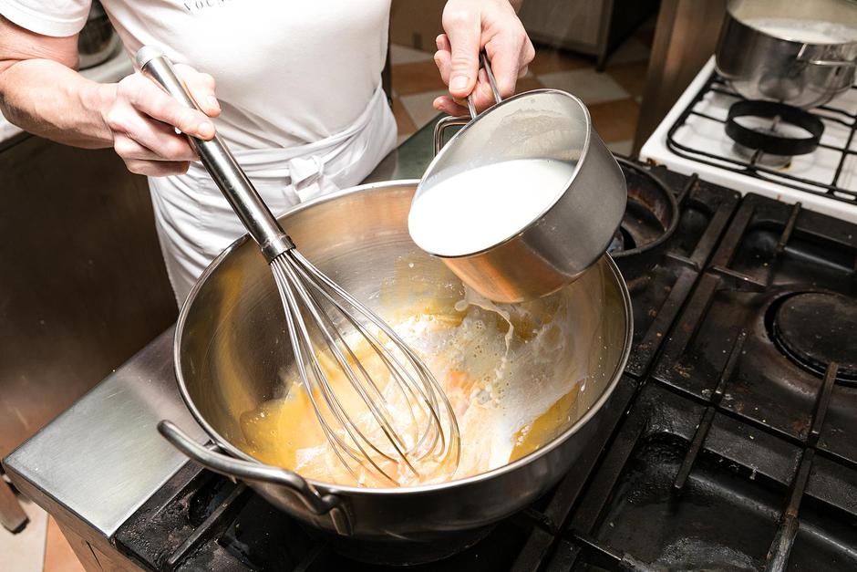 Priprema kremšnita | Author: Danijel Berkovic/PIXSELL