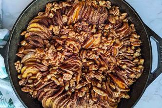 Serviraj batat s narančom i pekan orasima. I svi će te tražiti recept!