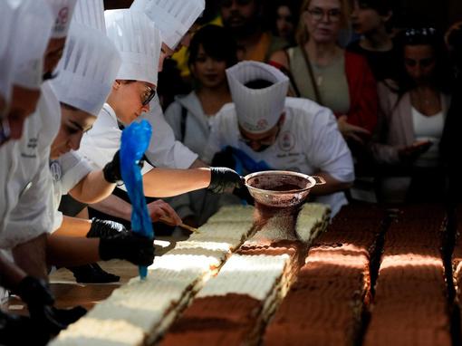 Guinness World Record for the longest tiramisu, in London