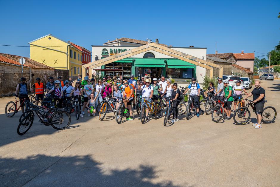 Gourm-E-Bike | Author: Manuel Paljuh
