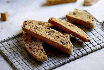 pumpkin spice biscotti