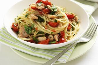 Špageti s tunom i rajčicama
