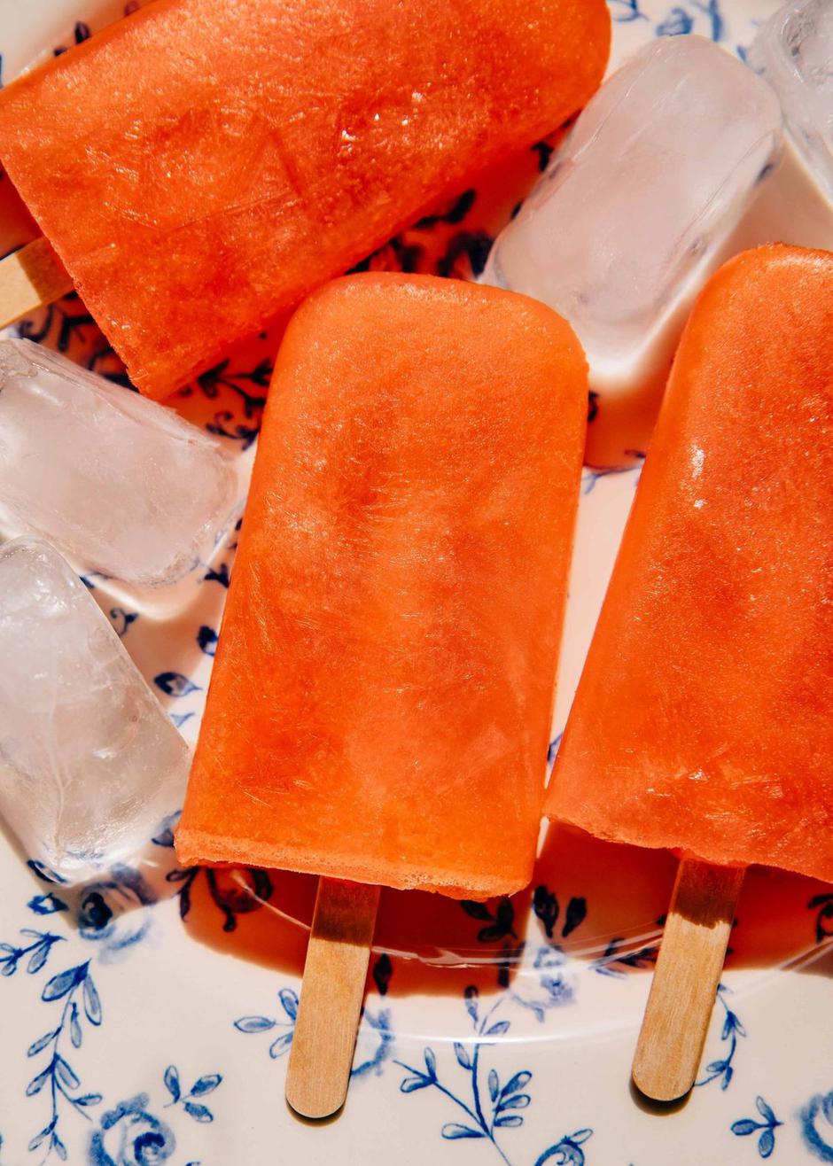 paper plane pops | Author: Well and Full/Pinterest