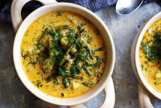 juha od pečenih šparoga i krumpira